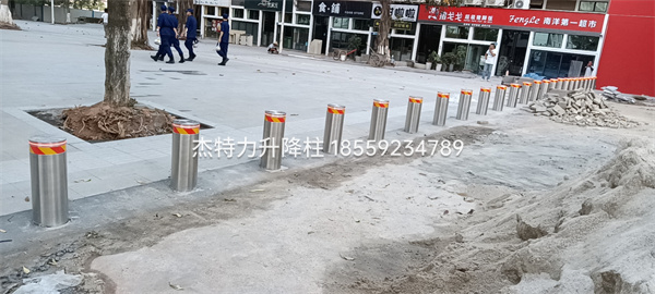 杰特力-學院門口電動擋車升降柱