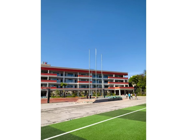 江西財經大學附屬中學