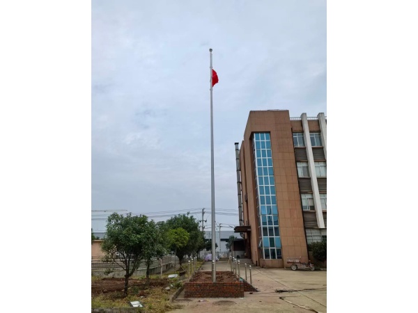 12.69米一根12.39兩根  手動旗桿  吉安市吉安縣大北農生物科技有限公司