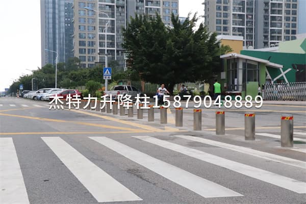 杰特力-公路安全隔離防撞柱