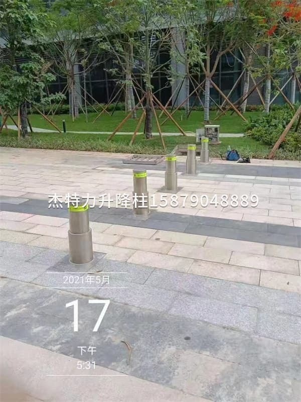 杰特力-電動伸縮升降柱